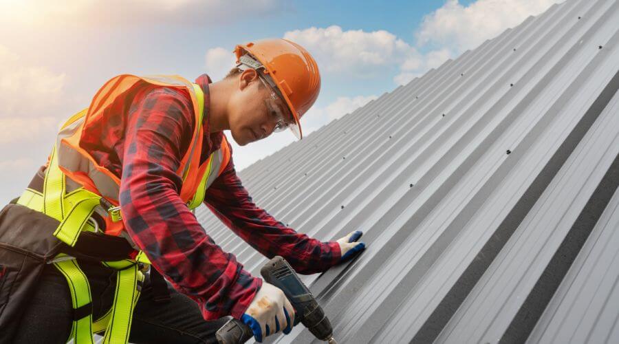 Professional Emergency Roof Repairs services in Oglesby, IL